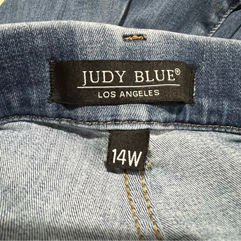 Judy Blue Pull On Flare Leg Jeans Plus Size 14W